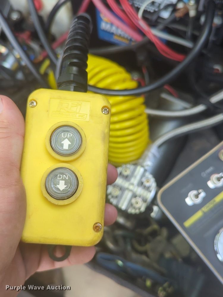 image for item EQ2051 2017 Maxey Maxxd utility trailer