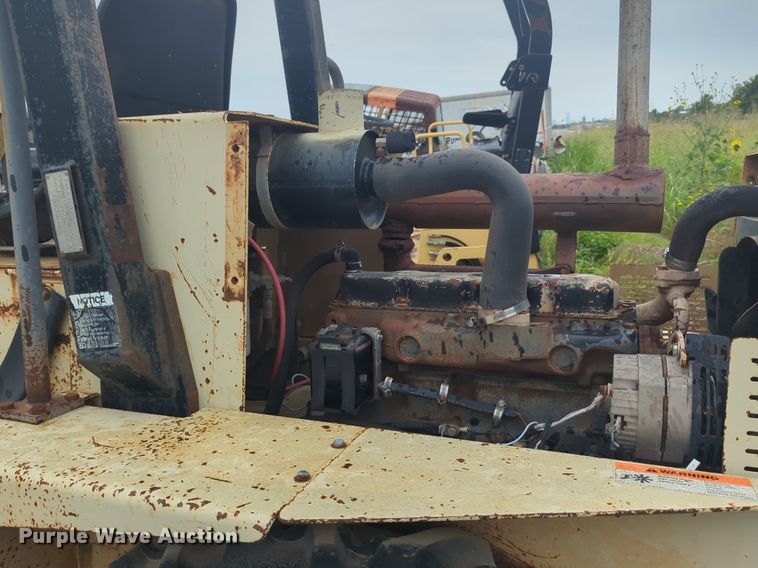 image for item EQ2059 Ingersoll Rand  SD40DF single drum vibratory roller