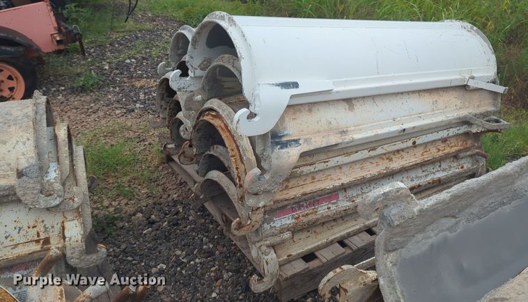 image for item EQ2060 Approximately 40 concrete chute extensions