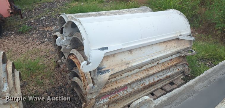 image for item EQ2060 Approximately 40 concrete chute extensions