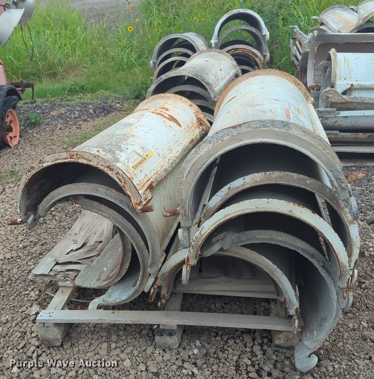 image for item EQ2060 Approximately 40 concrete chute extensions