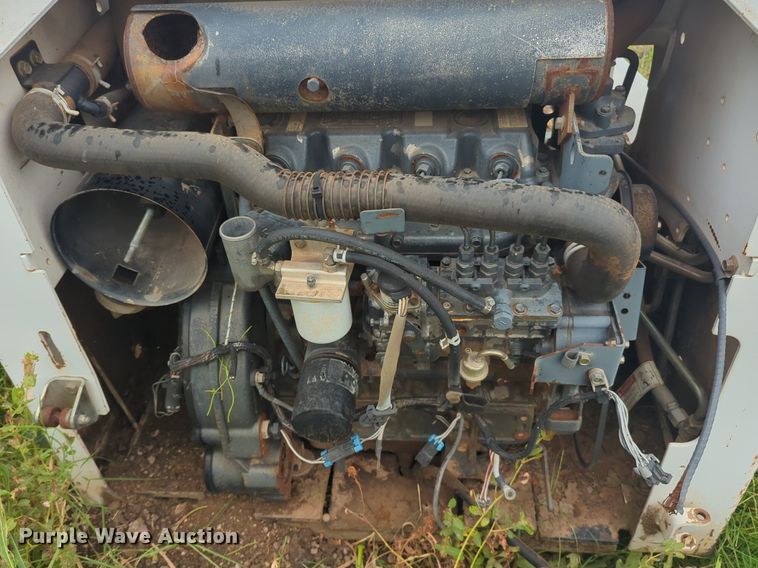 image for item EQ2061 (2) Bobcat S250 skid steer loaders