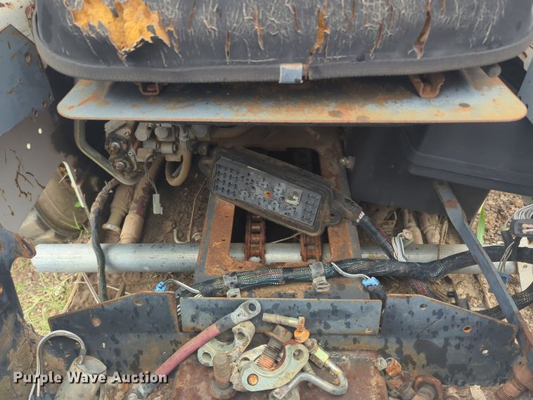 image for item EQ2061 (2) Bobcat S250 skid steer loaders