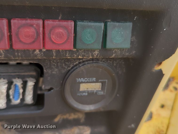 image for item EQ2067 2001 Wacker  RD25 double drum roller