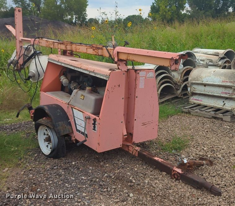 image for item EQ2069 Allmand Bros NLPKFMXZ light plant