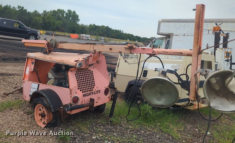 image for item EQ2069 Allmand Bros NLPKFMXZ light plant