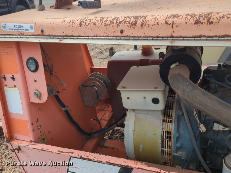 image for item EQ2069 Allmand Bros NLPKFMXZ light plant