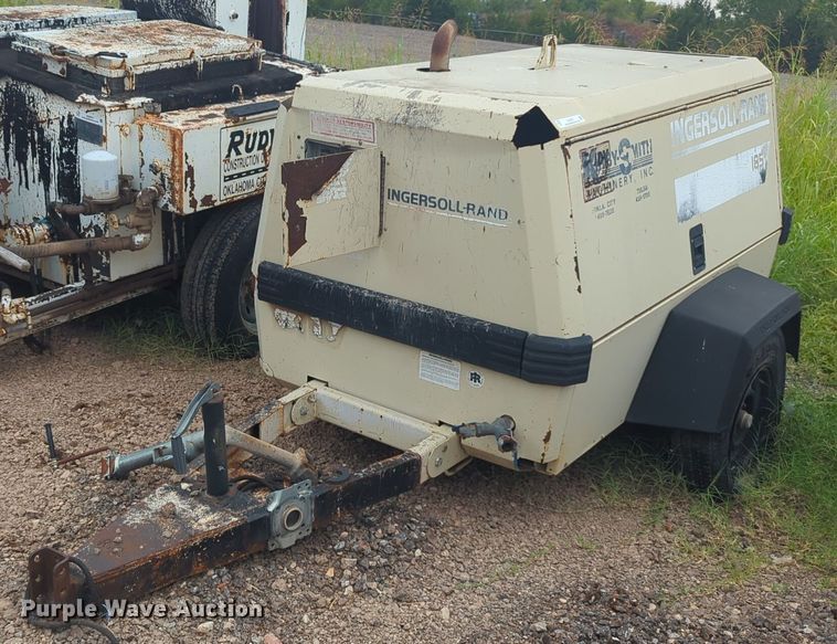 image for item EQ2070 1997 Ingersoll Rand  185 air compressor