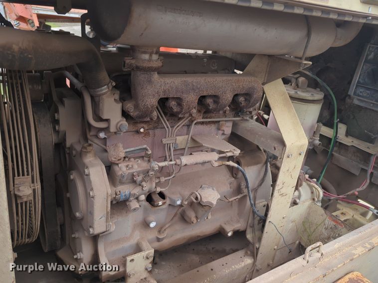 image for item EQ2070 1997 Ingersoll Rand  185 air compressor