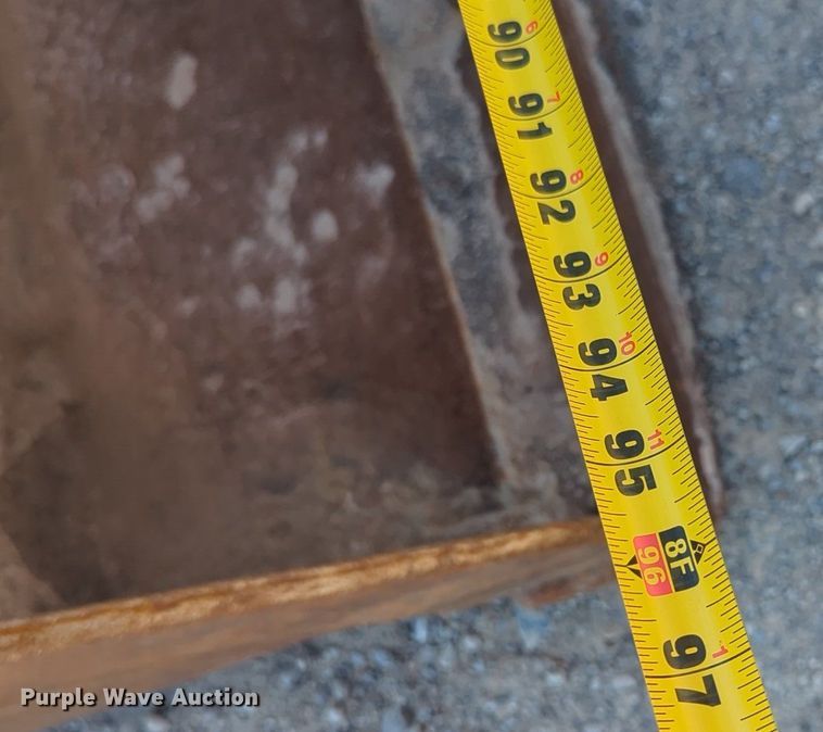 image for item EQ2090 2014 John Deere 310SK backhoe