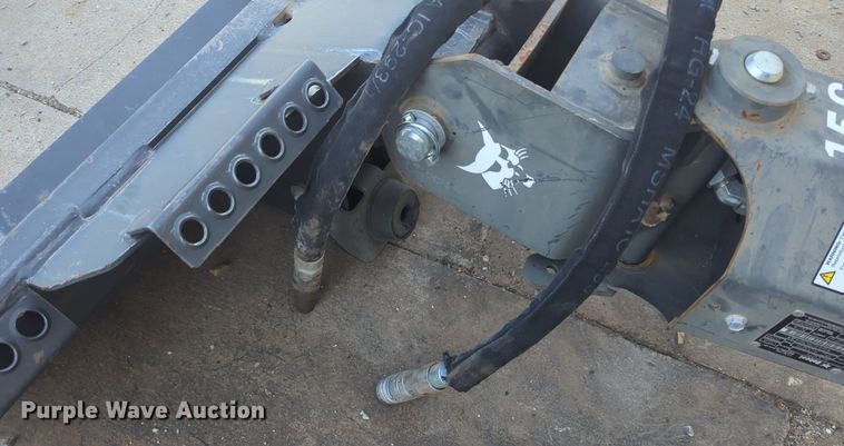 image for item EQ2094 2019 Bobcat 15C skid steer auger
