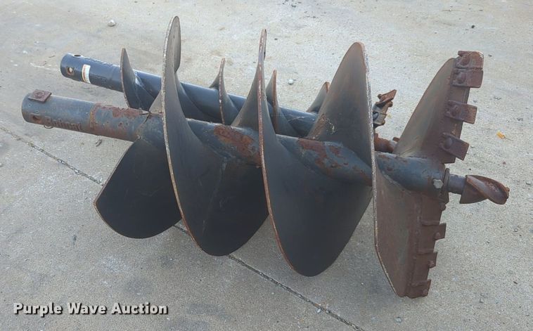 image for item EQ2094 2019 Bobcat 15C skid steer auger