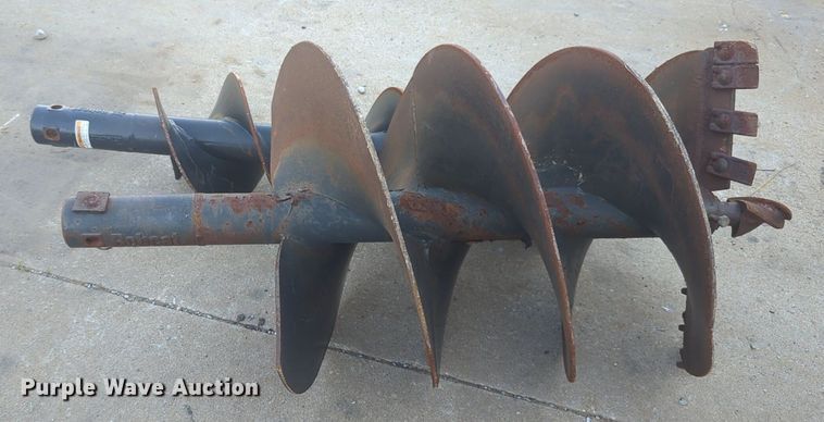 image for item EQ2094 2019 Bobcat 15C skid steer auger