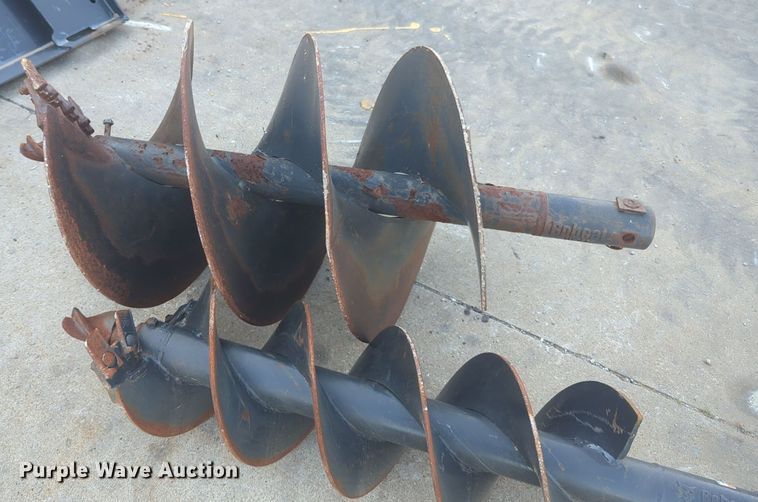 image for item EQ2094 2019 Bobcat 15C skid steer auger
