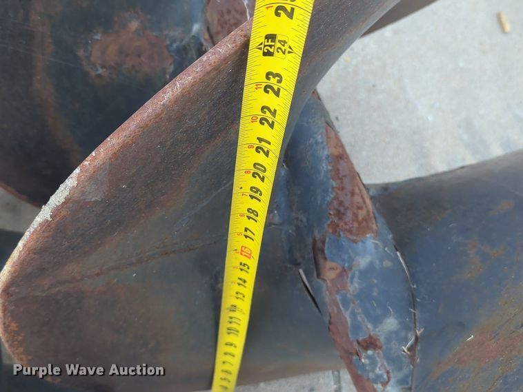 image for item EQ2094 2019 Bobcat 15C skid steer auger