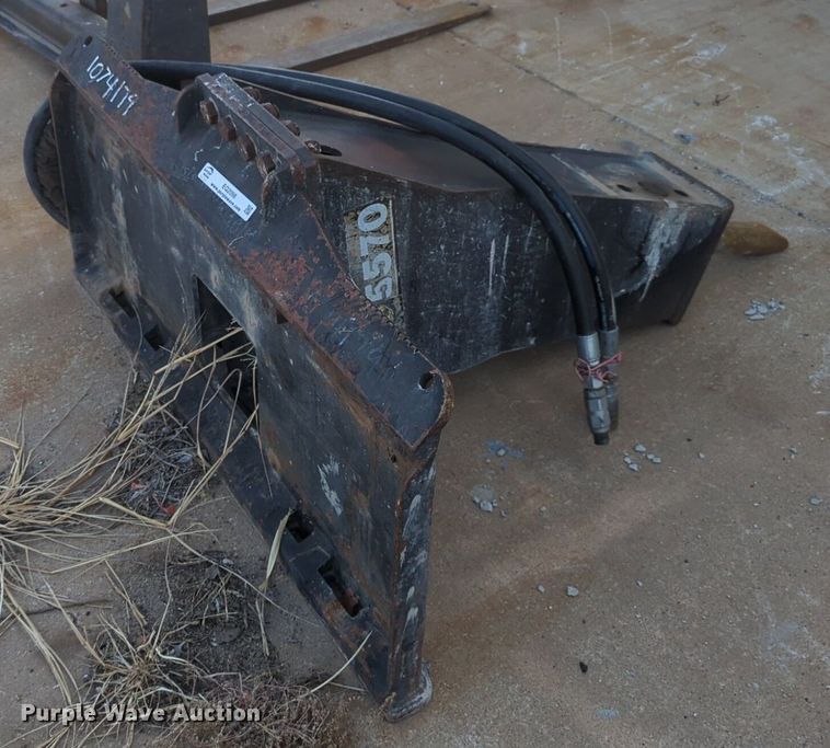 image for item EQ2098 LaBounty MP5570 skid steer breaker