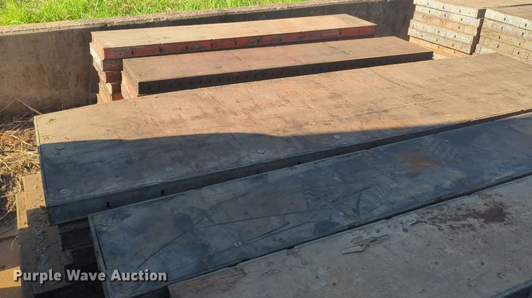 image for item EQ2100 Concrete forms