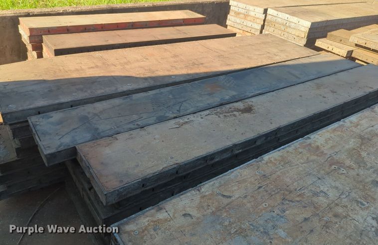 image for item EQ2100 Concrete forms