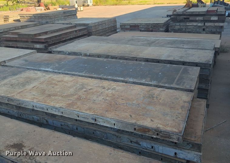 image for item EQ2100 Concrete forms