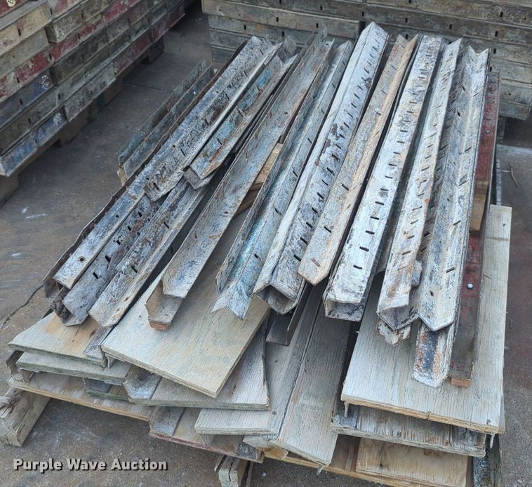 image for item EQ2100 Concrete forms