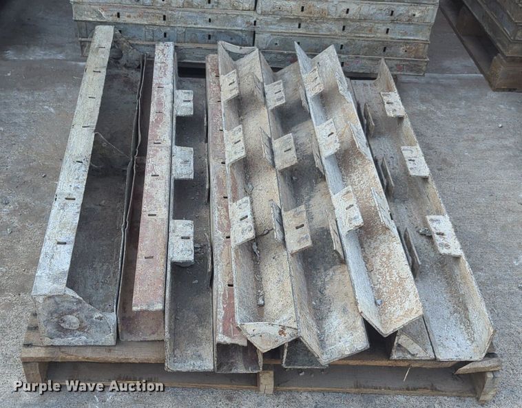 image for item EQ2100 Concrete forms