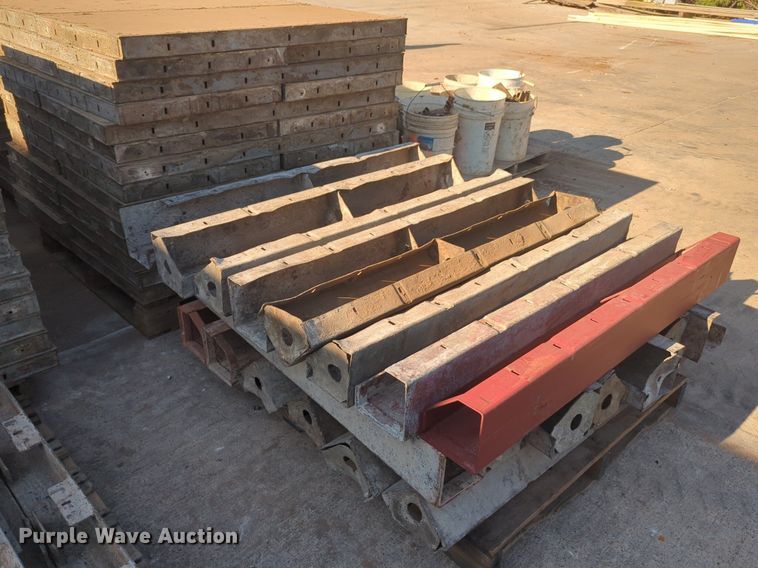 image for item EQ2100 Concrete forms