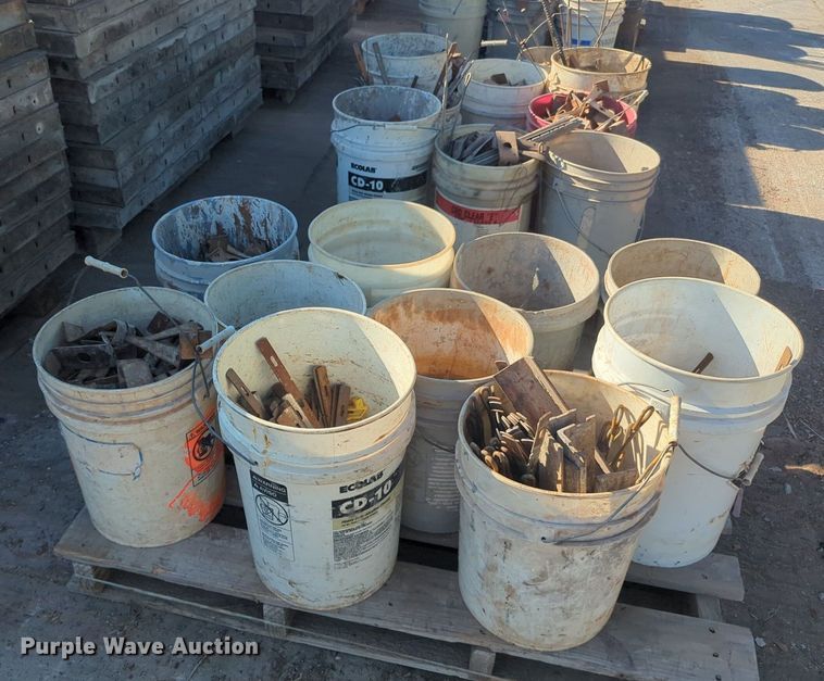 image for item EQ2100 Concrete forms