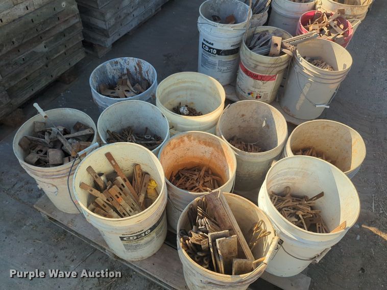 image for item EQ2100 Concrete forms