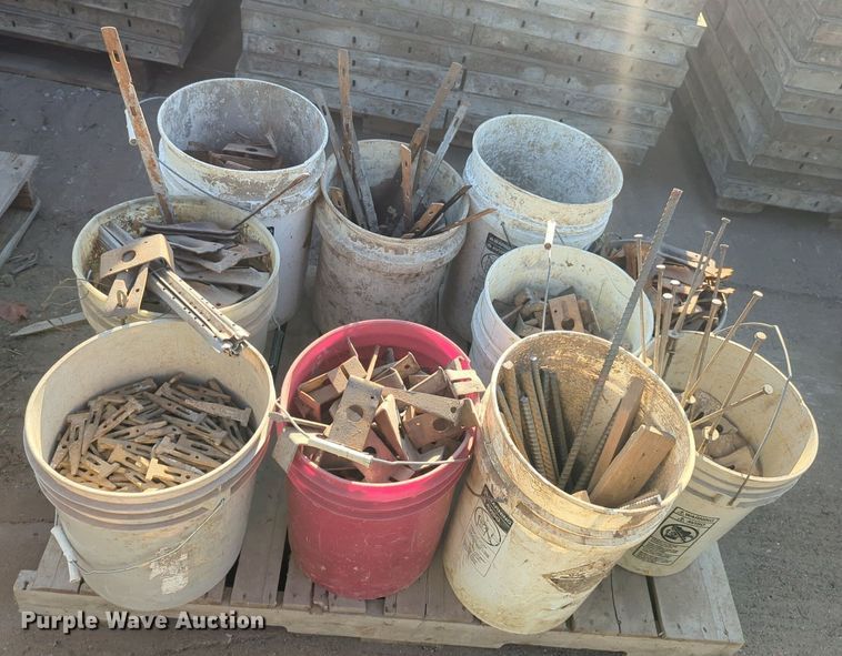 image for item EQ2100 Concrete forms