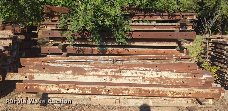 image for item EQ2101 Approximately 100 10'L x 5