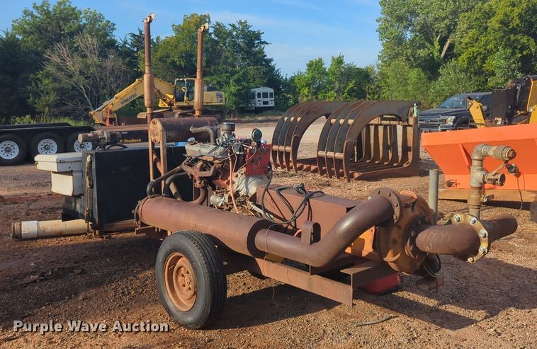 image for item EQ2107 Berkley 840 irrigation pump