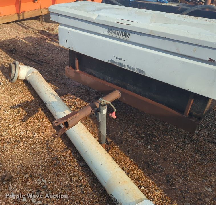 image for item EQ2107 Berkley 840 irrigation pump