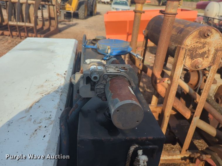 image for item EQ2107 Berkley 840 irrigation pump