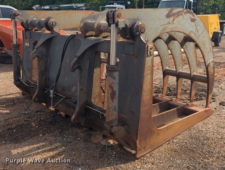 image for item EQ2114 Rockland SBG wheel loader grapple bucket