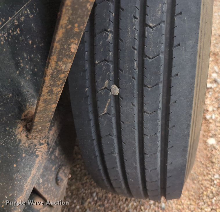 image for item EQ2115 Hull Porter Trailers Inc. utility trailer