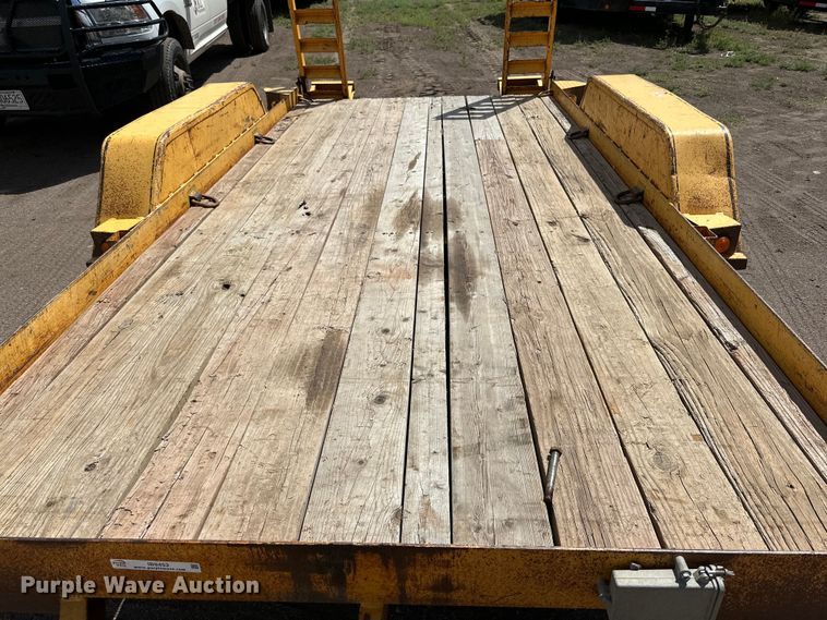 image for item IB9453 2001 Felling equipment trailer