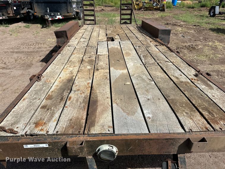 image for item IB9454 1996 Better Built equipment trailer