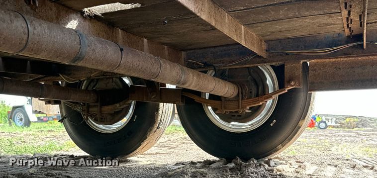 image for item IB9454 1996 Better Built equipment trailer