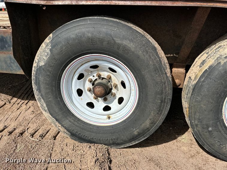 image for item IB9454 1996 Better Built equipment trailer