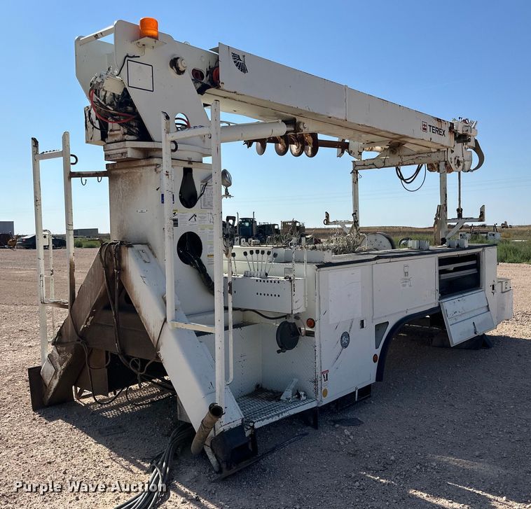 image for item IB9477 Terex Telelect Command 5050 digger derrick bed