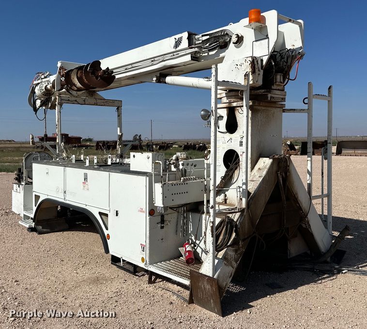 image for item IB9477 Terex Telelect Command 5050 digger derrick bed