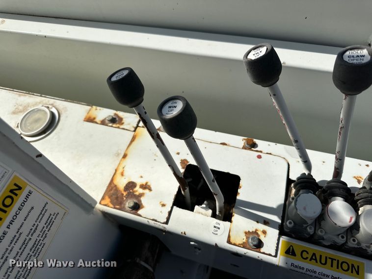 image for item IB9477 Terex Telelect Command 5050 digger derrick bed