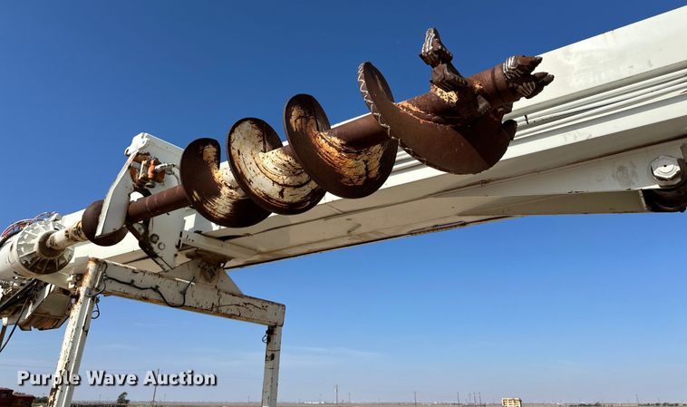 image for item IB9477 Terex Telelect Command 5050 digger derrick bed