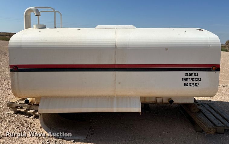 image for item IB9478 Water tank truck bed