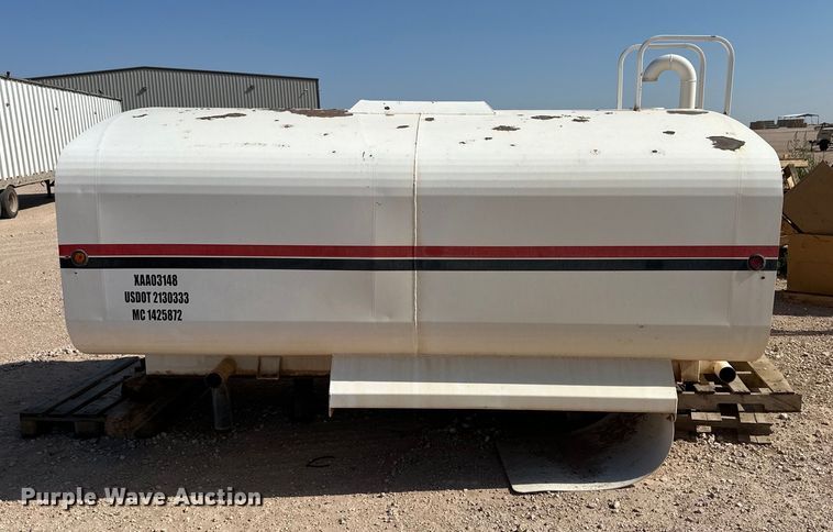 image for item IB9478 Water tank truck bed
