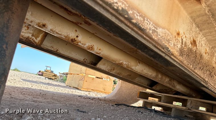 image for item IB9478 Water tank truck bed