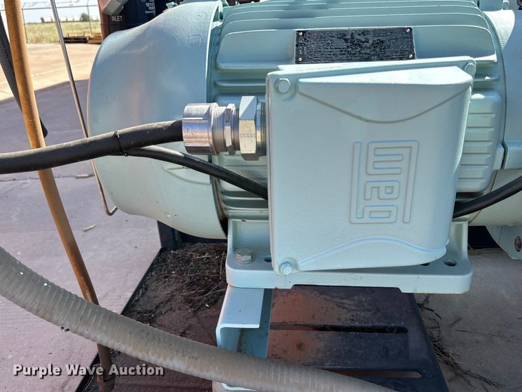 image for item IB9485 2018 Sauer 121L air compressor