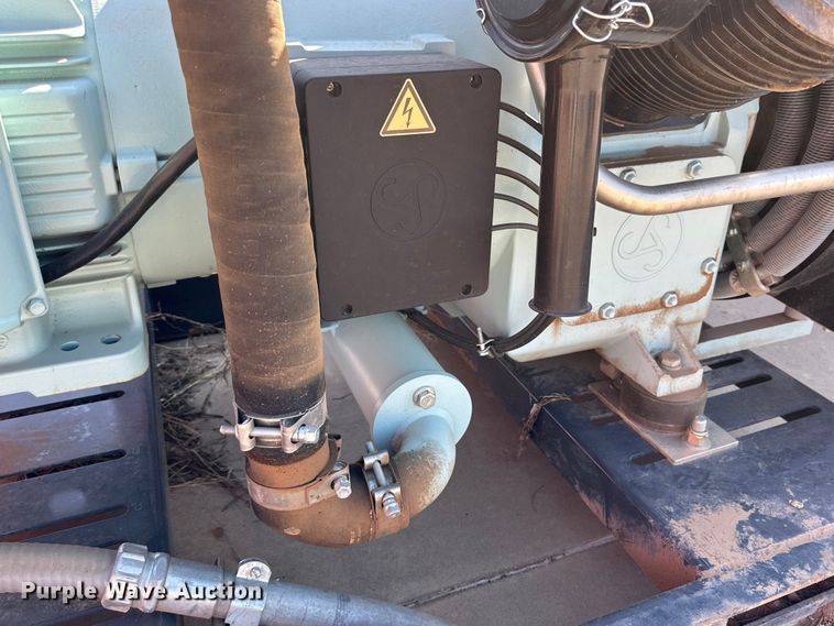 image for item IB9485 2018 Sauer 121L air compressor