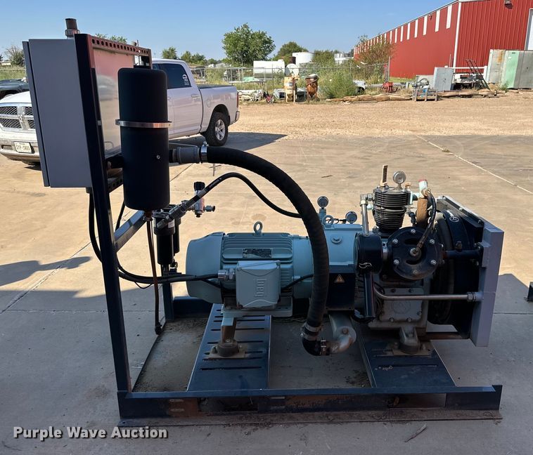 image for item IB9486 2018 Sauer 121L air compressor