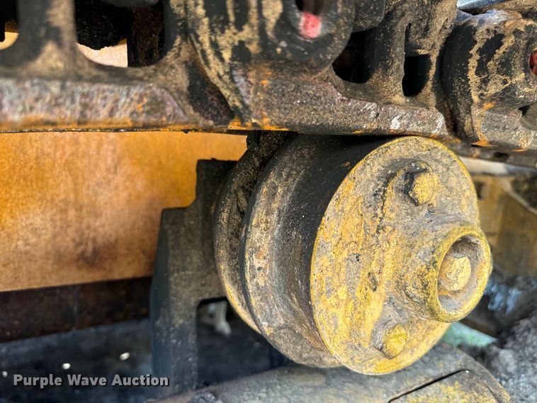 image for item IE9039 Komatsu  D37E dozer